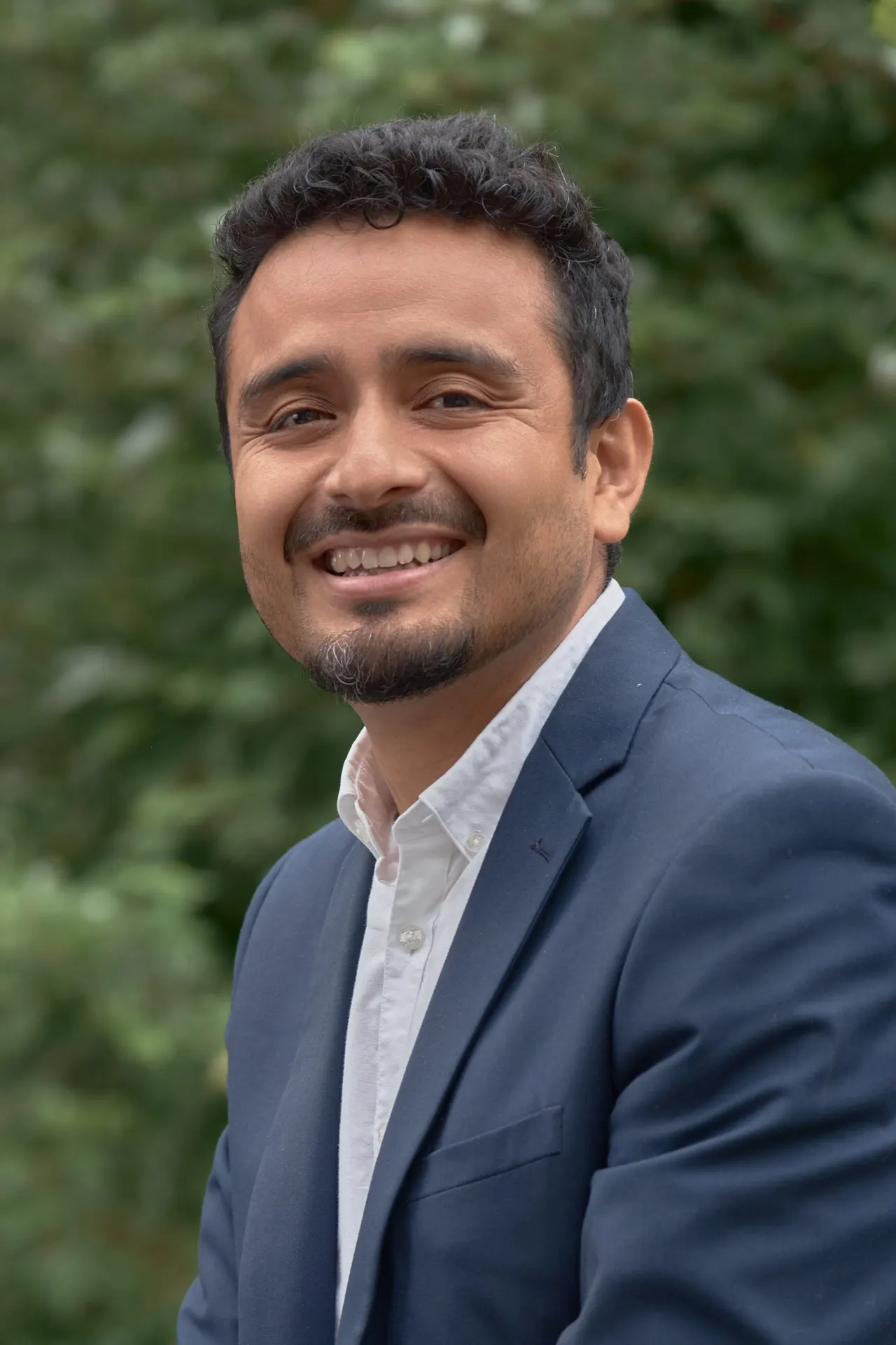 Portrait business élégant pour communication B2B